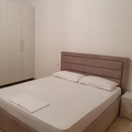 Lägenhet Grei'S Apartament *