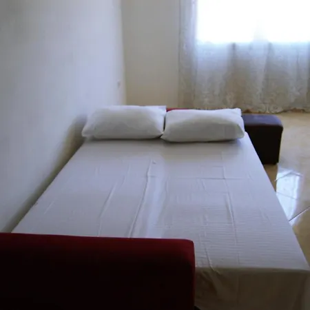 Grei'S Apartament Lägenhet Vlorë