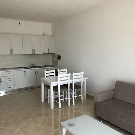 Grei'S Apartament